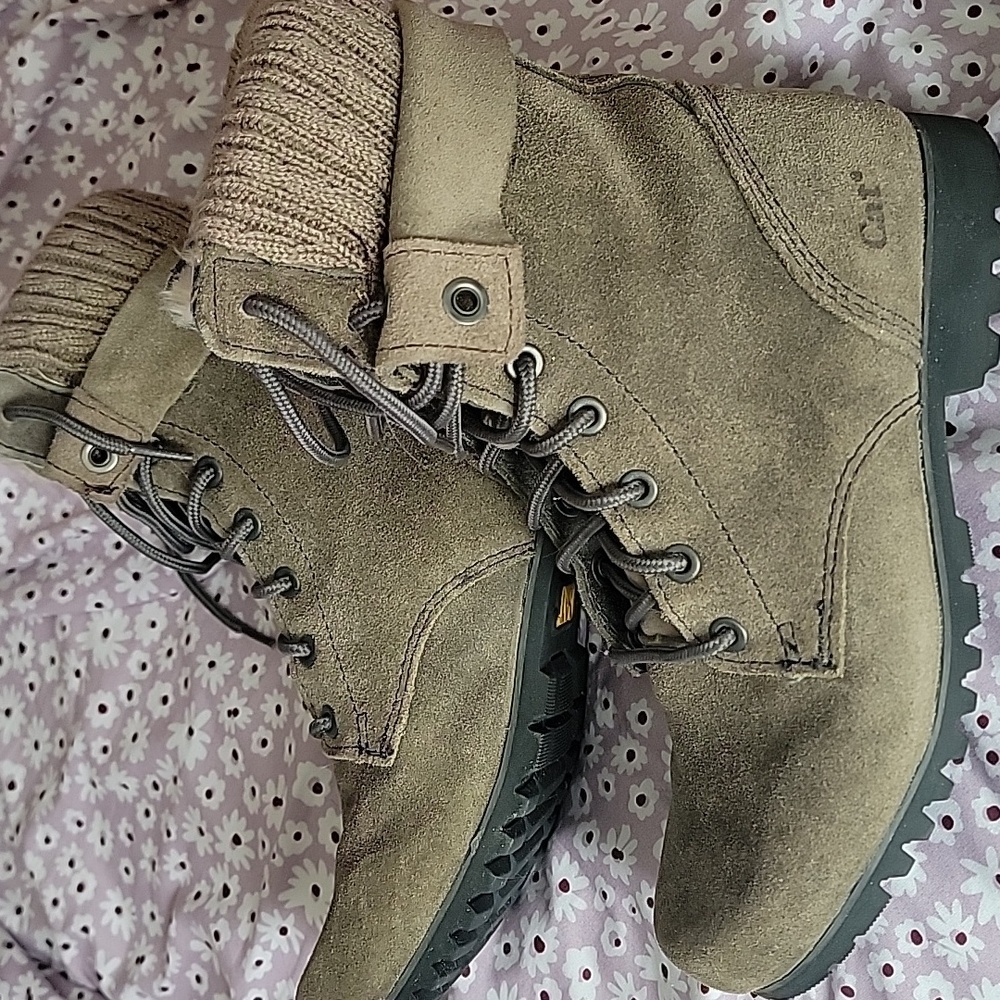 CAT Footwear Women’s Alexi Lace Up Ankle Boots Size 8